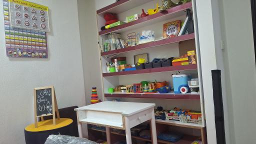 عکس کلینیک جامع هَلاله کیش