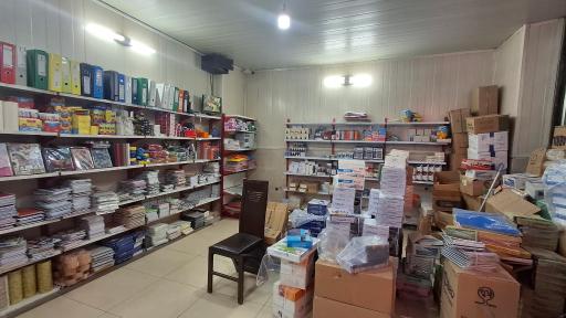 عکس نشر کاغذ و لوازم التحریر اصفهان