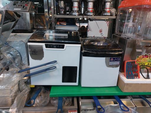 عکس تجهیزات رستوران خالقی