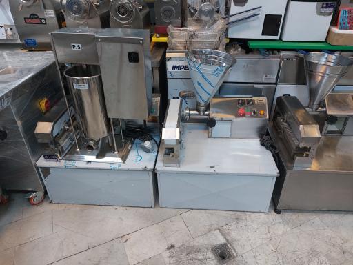 عکس تجهیزات رستوران خالقی