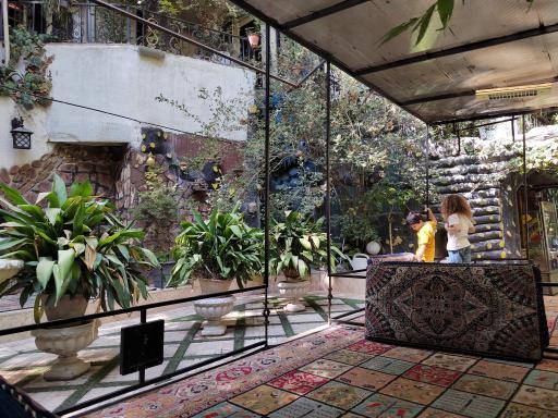 عکس رستوران میرزایی