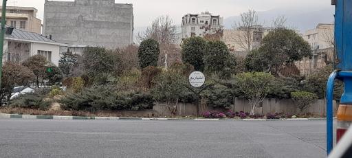 عکس میدان اختیاریه