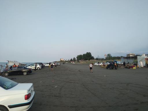 عکس پلاژ و باشگاه ورزشهای آبی حمید 