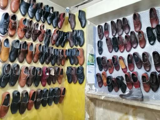 عکس تولیدی کیف و کفش همراه چرم