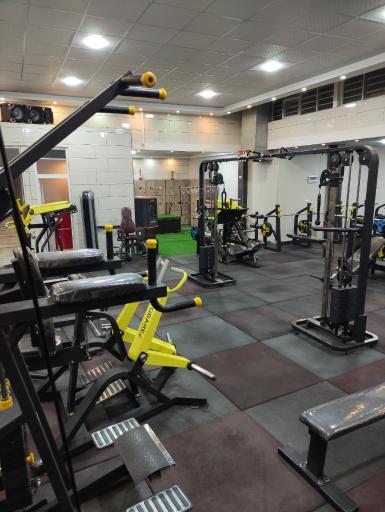 عکس باشگاه بدنسازی قدرت و عضله