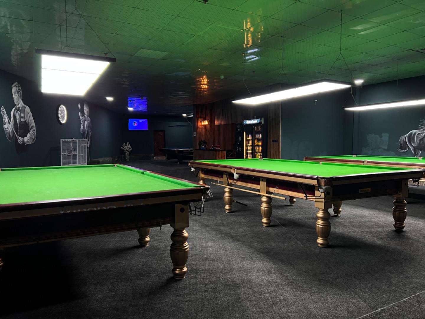 عکس بیلیارد تک پلاس