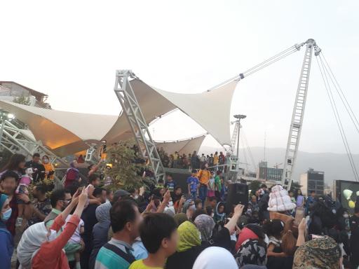 عکس آمفی تئاتر روباز بوستان آب و آتش