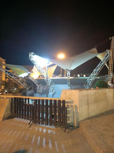 عکس آمفی تئاتر روباز بوستان آب و آتش