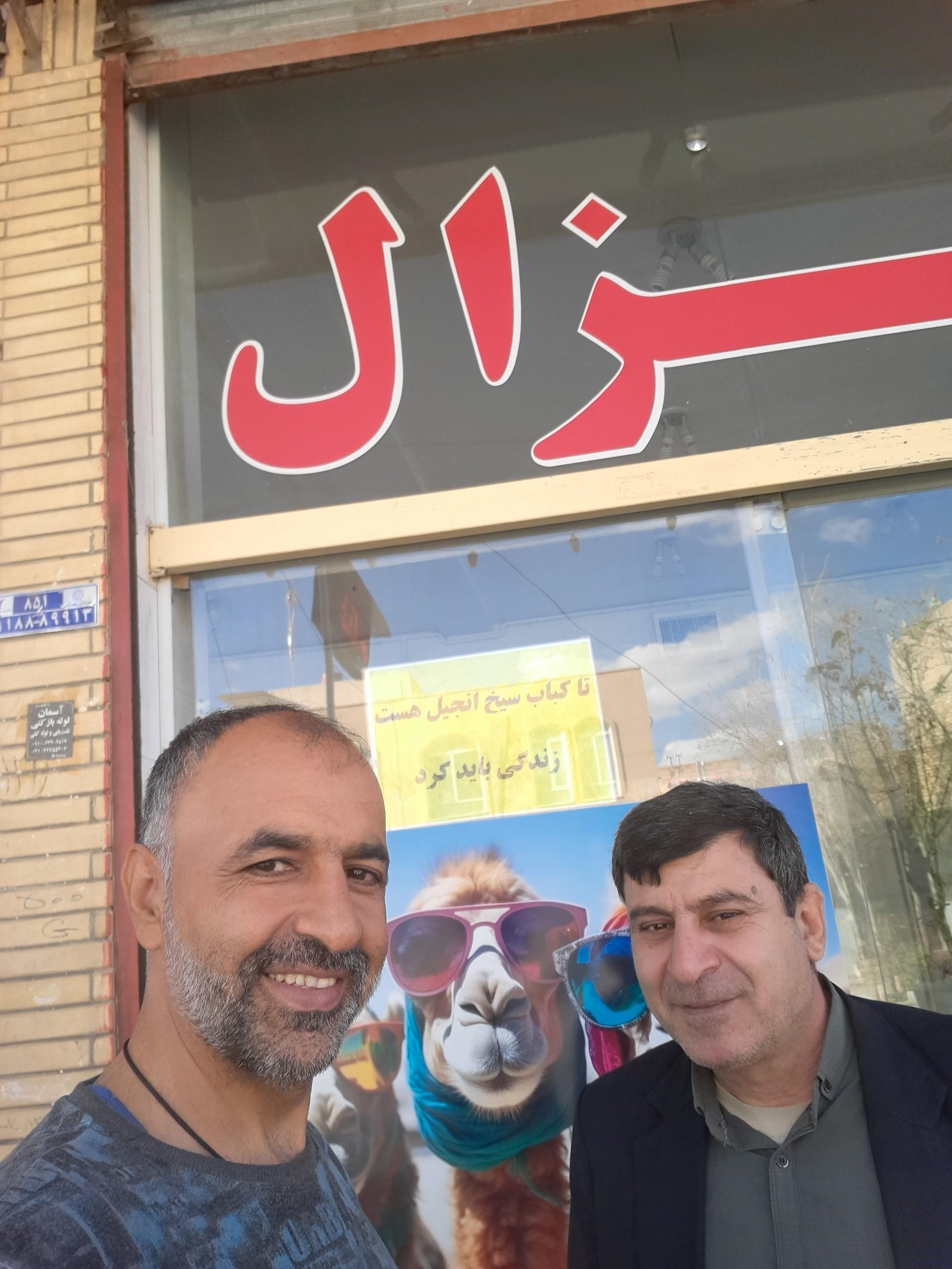 عکس کبابی شتر غزال 