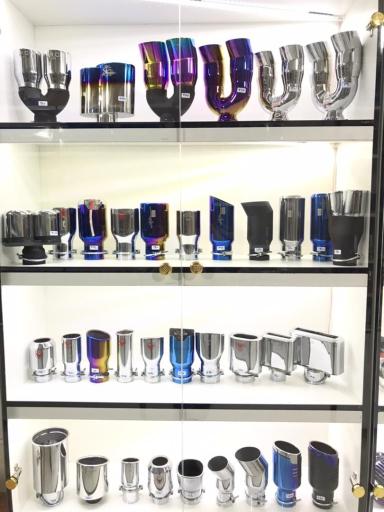 عکس دنیای بوق و لوکس خودرو یونس