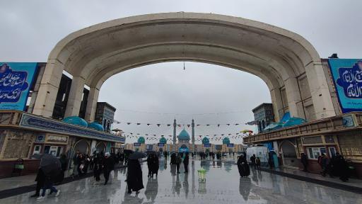 عکس صحن مرکزی بزرگ مسجد جمکران 