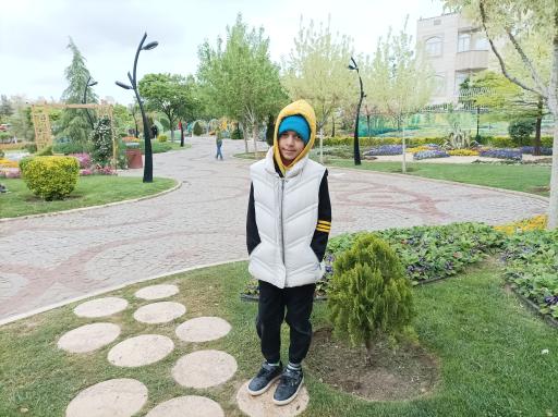 عکس درب ورودی باغ گل ها