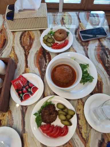 عکس رستوران خانگی نون و نمک