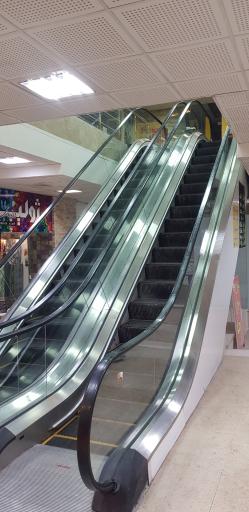 عکس مرکز خرید آهوان سمنان