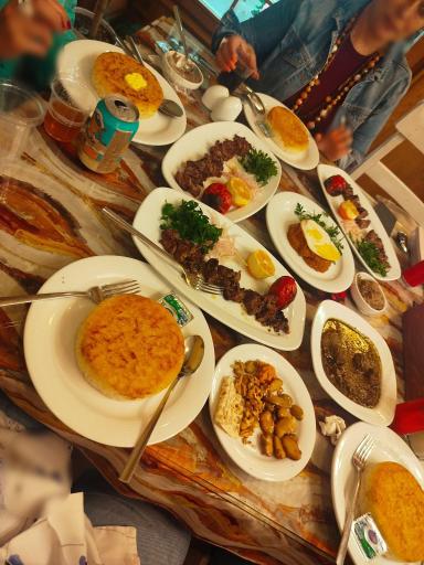 عکس رستوران خانگی نون و نمک