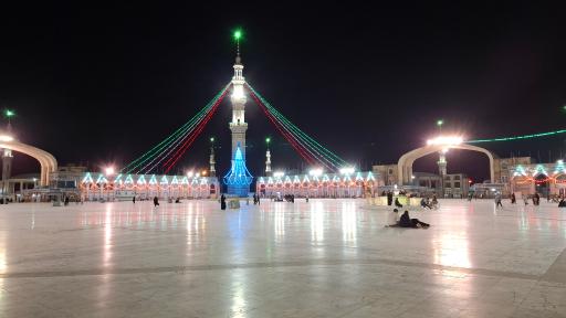 عکس صحن مرکزی بزرگ مسجد جمکران 