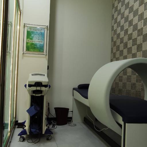 دکتر جعفر پورقاسمیان متخصص طب فیزیک و توانبخشی