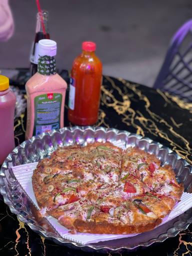 عکس پیتزا شمشک