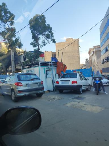 عکس دکه روزنامه فروشی