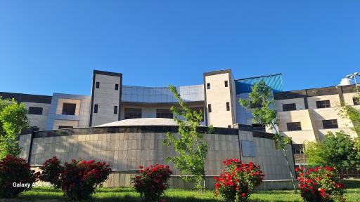 عکس کتابخانه مرکزی اردبیل