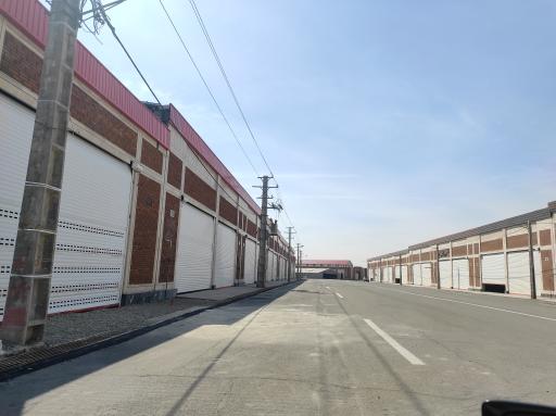 عکس میدان مرکزی میوه و تره بار شهریار