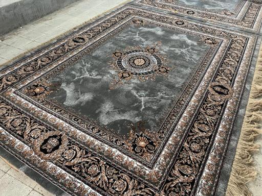 عکس انبار مرکزی فرش خداوردی 