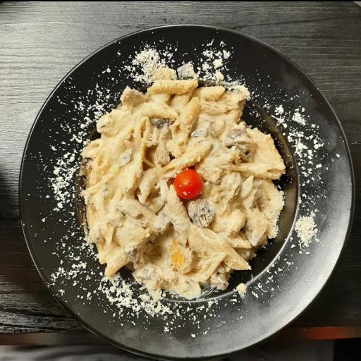 عکس پیتزا تو