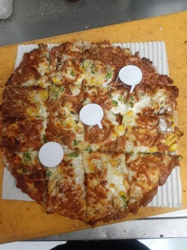 عکس پیتزا تو