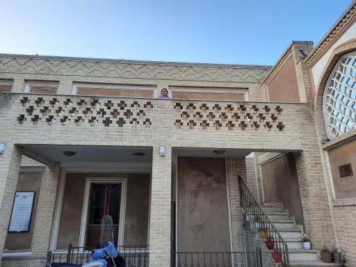 عکس رستوران بین‌المللی عمارت بادگیر