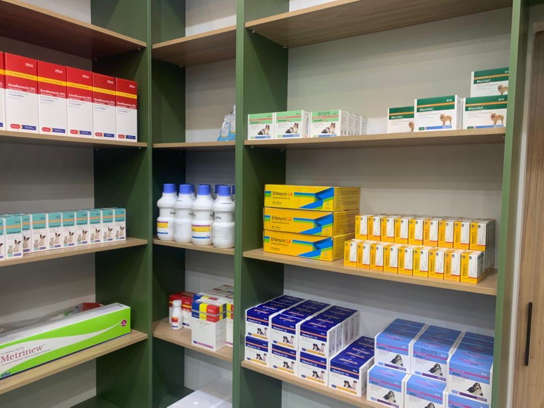 عکس داروخانه دامپزشکی بیطار دکتر رضا خلیلی