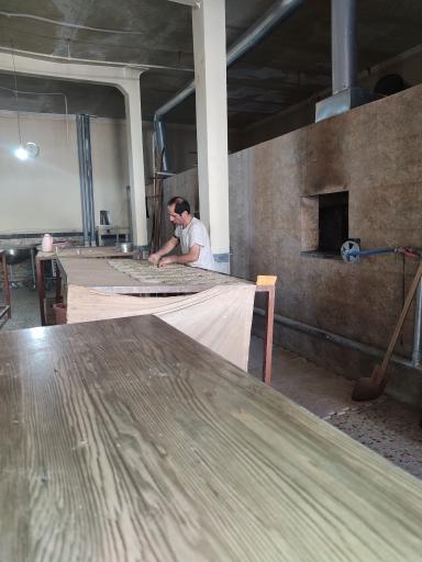 عکس نانوایی چند منظوره حسن