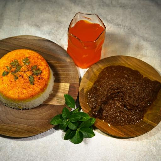 عکس رستوران و تهیه غذای پلادونه