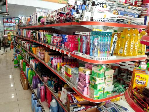 عکس هایپر مارکت شهریار