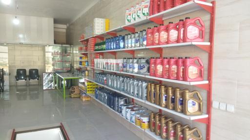 عکس فروشگاه روغن موتور سید