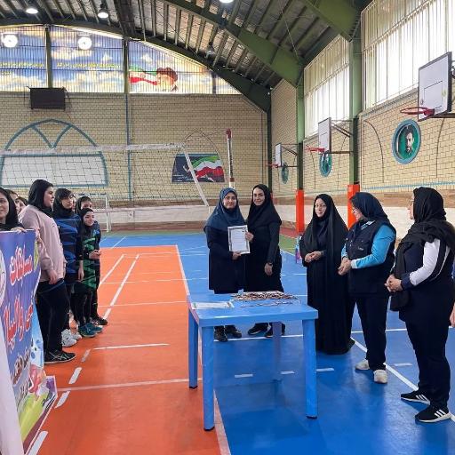 عکس باشگاه والیبال ذرئیه (دختران)