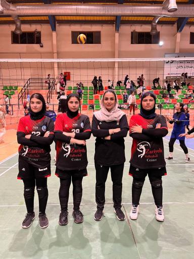 عکس باشگاه والیبال ذرئیه (دختران)