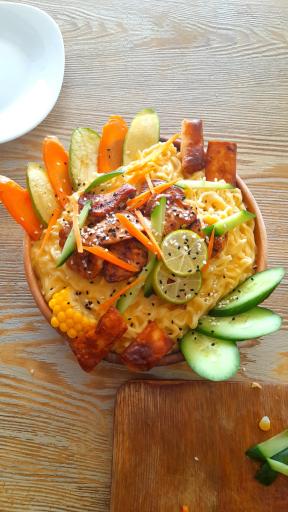 عکس کافه رستوران کره ای سئول امید مالیلای