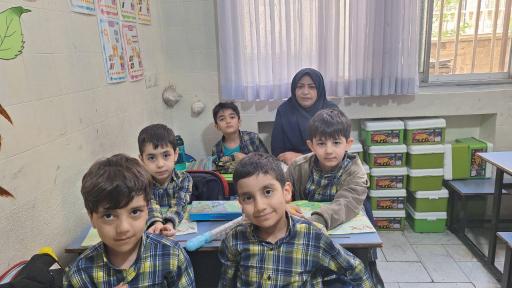 عکس دبستان غیردولتی جوانه ها