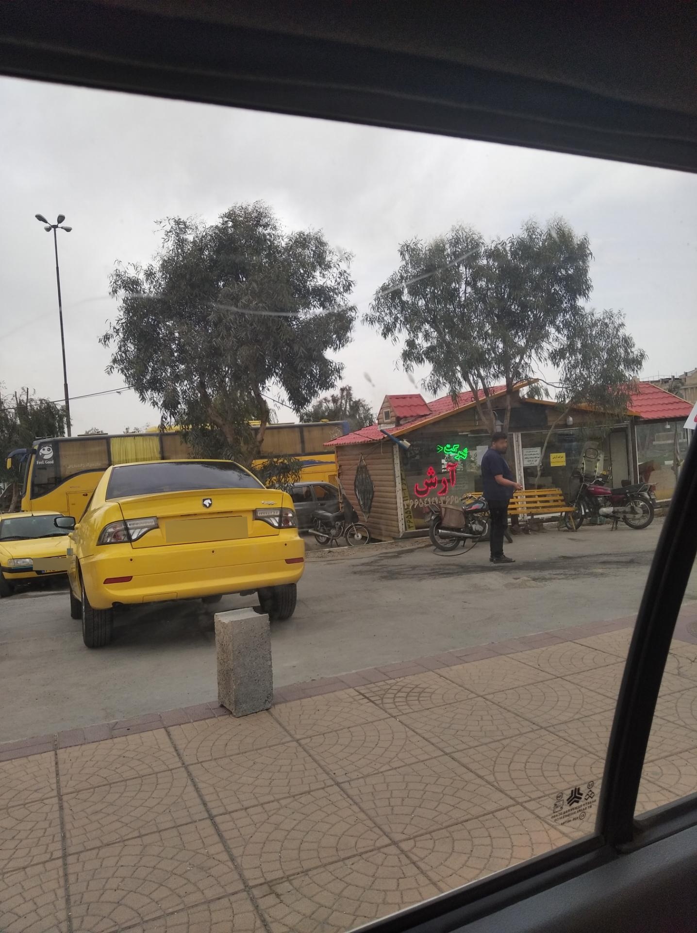 عکس شرکت مسافربری آرش