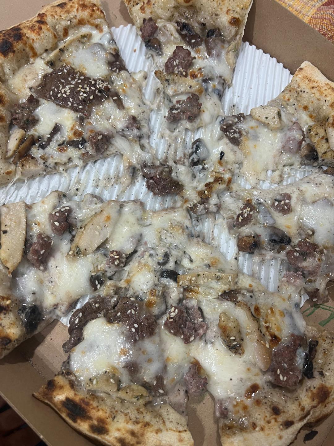 عکس پیتزا سپرو