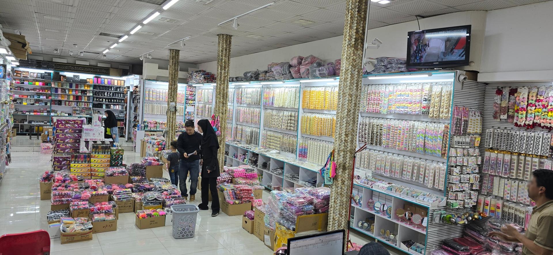 عکس پخش عمده اکسسوری محمد باقر ثمری