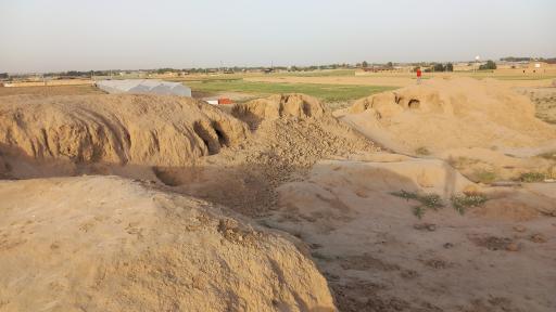 عکس قلعه باستانی