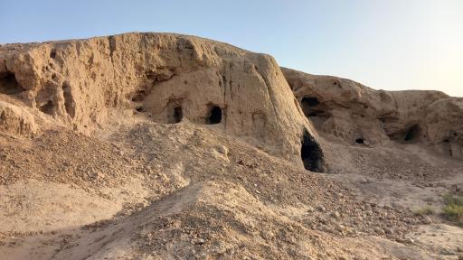 عکس قلعه باستانی