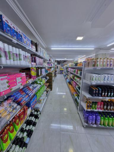 عکس فروشگاه رفاه شعبه هشت بنگله