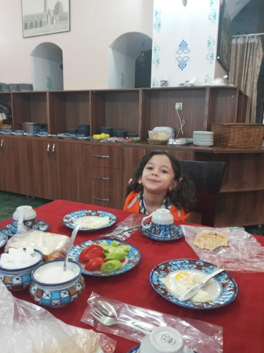 عکس هتل جهانگردی نائین