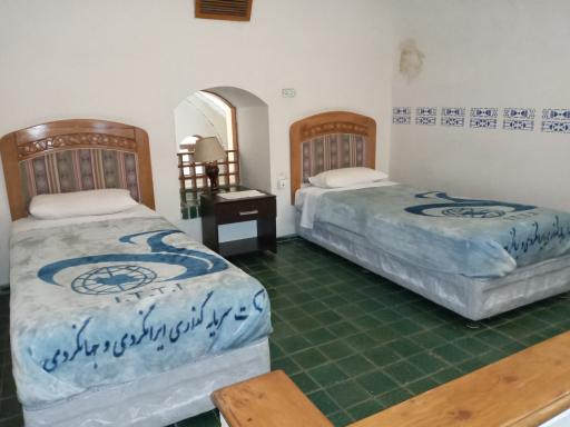 عکس هتل جهانگردی نائین