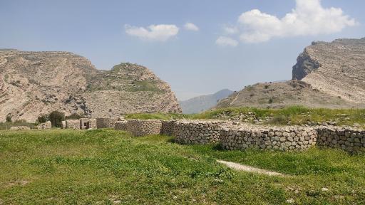 عکس شهر باستانی بیشاپور