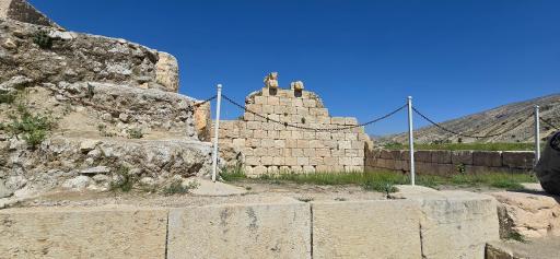 عکس شهر باستانی بیشاپور