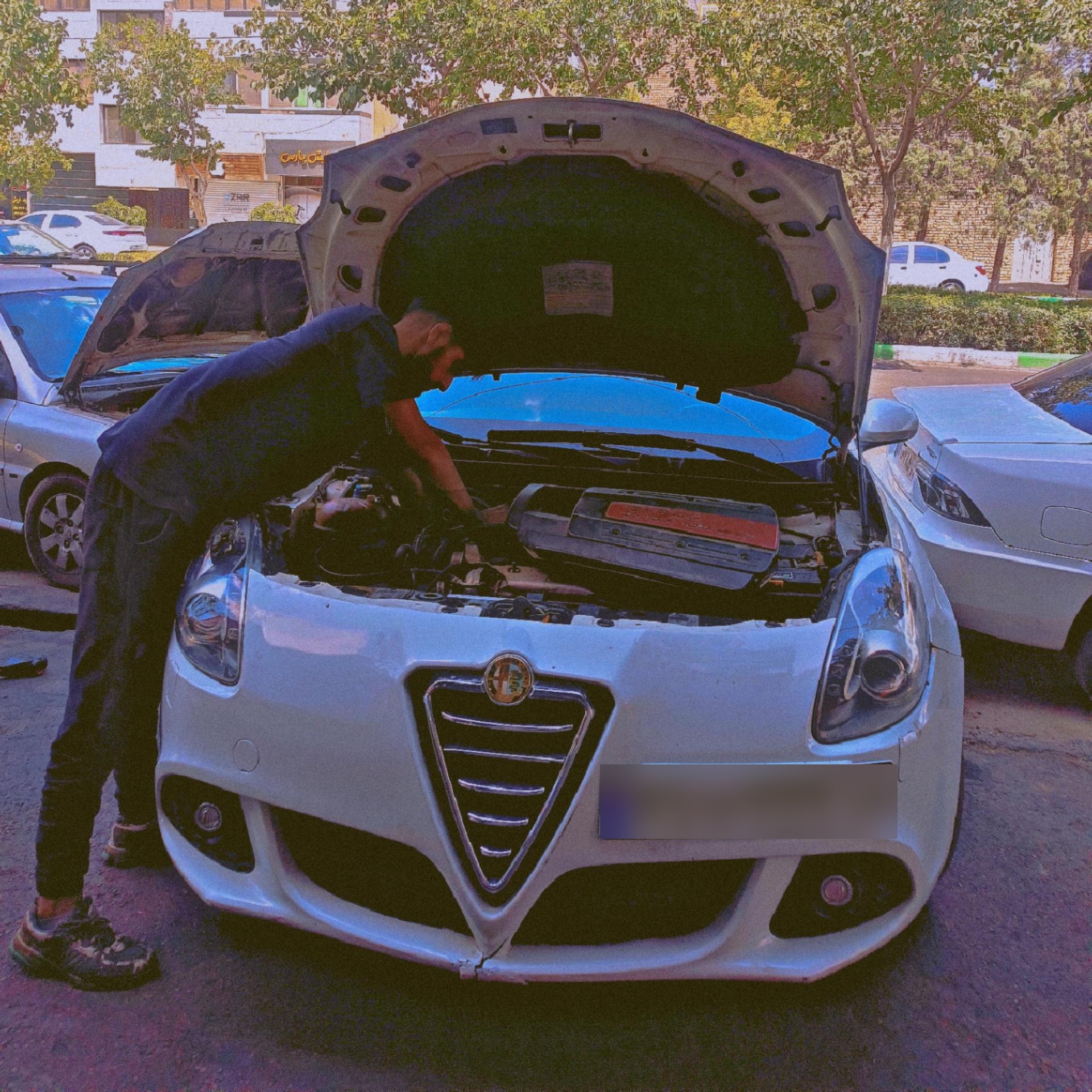 عکس خدمات خودرویی احسان