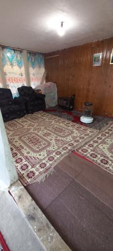 عکس مسافرخانه چوبی مهیار